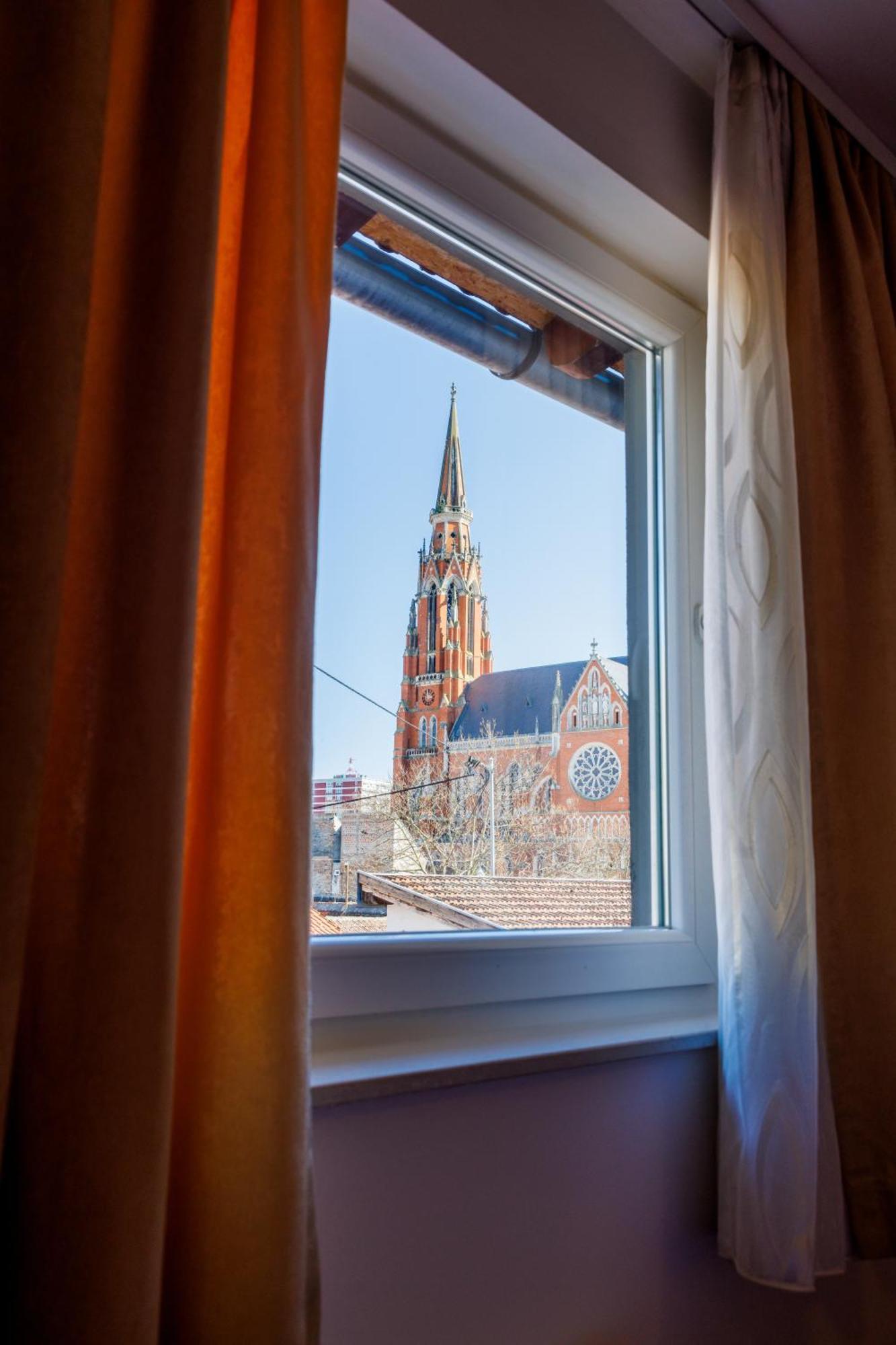 Pansion Strossmayer Osijek Exterior foto